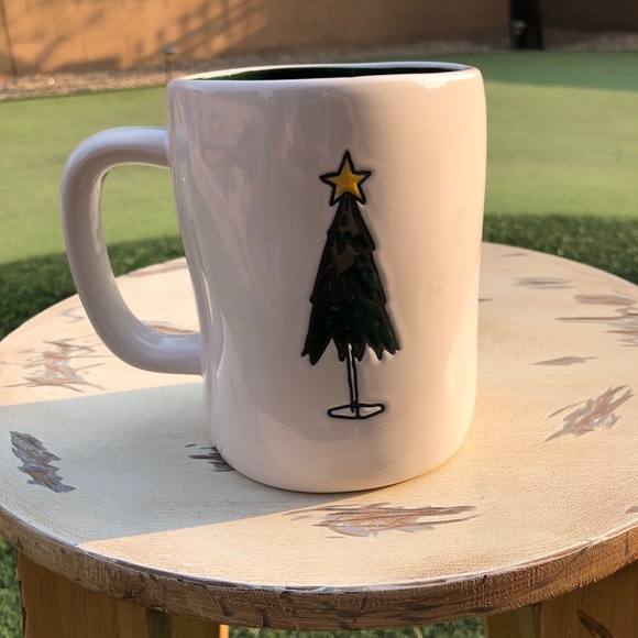 NWT Rae Dunn 2021 Merry & Bright Ceramic Holiday Mug - Picture 4 of 5